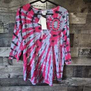 Distinct Tie-Dye V-Neck Top in Pink and Light Blue